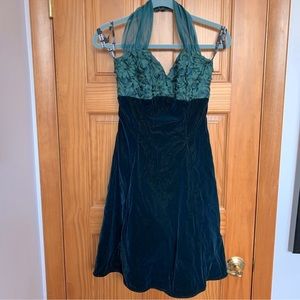 Dark Green Velvet Vintage Zum Zum Party Dress